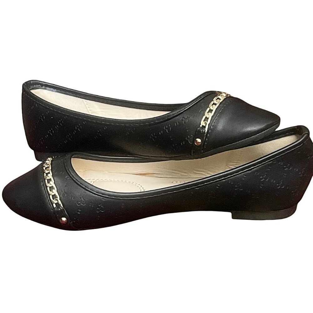 Bella Marie Women's Round Toe Ballet Flat Slip On Shoes w/Gold Chain Accent 6.5 - Picture 4 of 7